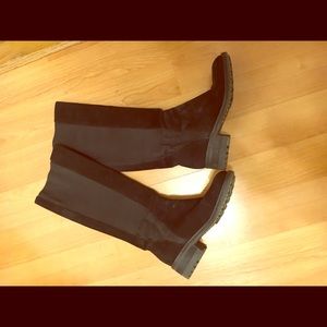 Donald Pliner suede boots